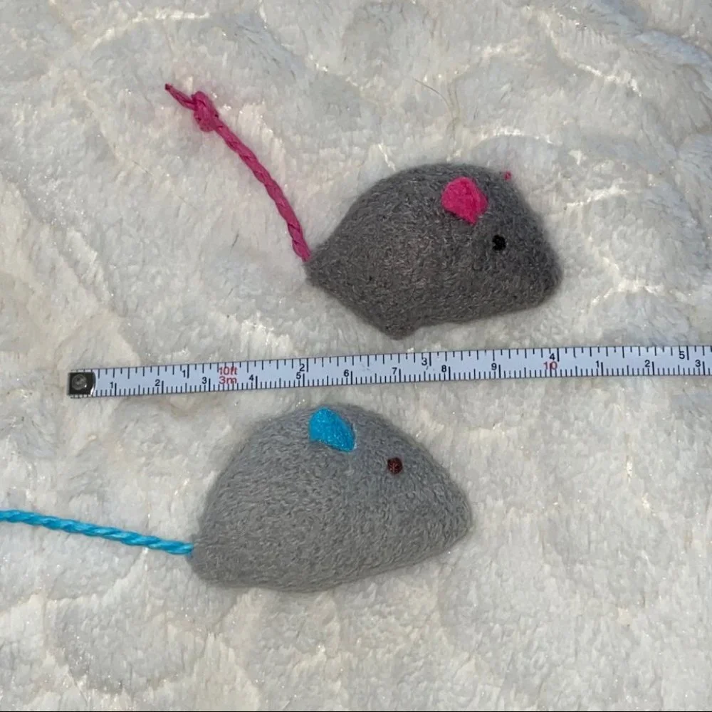Lot of 2‎ Furry Mice Cat Toys Mouse